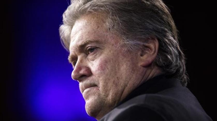 Bannon, Breitbart’taki görevinden istifa etti