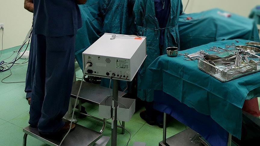 Türkiye’de yılda yaklaşık 9 bin kişi mide küçültme ameliyatı oluyor