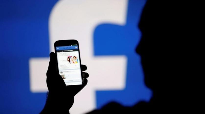 Facebook ilk kez gizlilik ilkelerini yayınladı