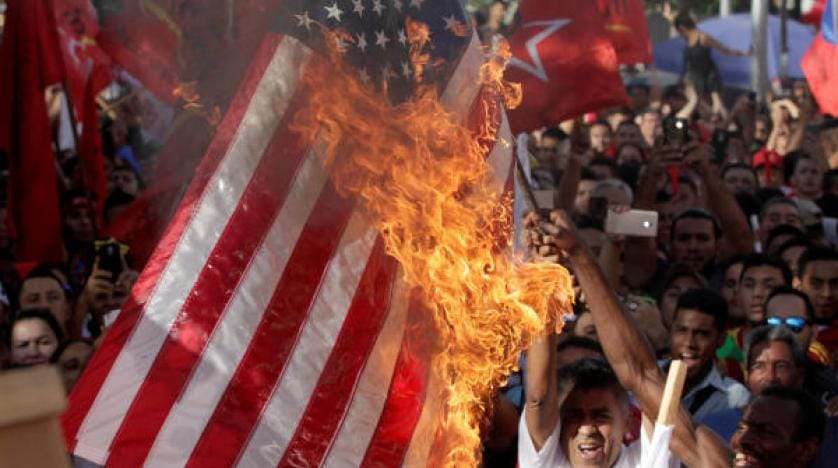 Honduras’ta yönetim karşıtı gösteriler