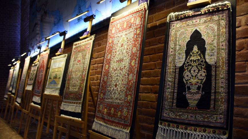 İpek halılar metrekaresi 11 bin 500 liradan ABD’ye gidiyor