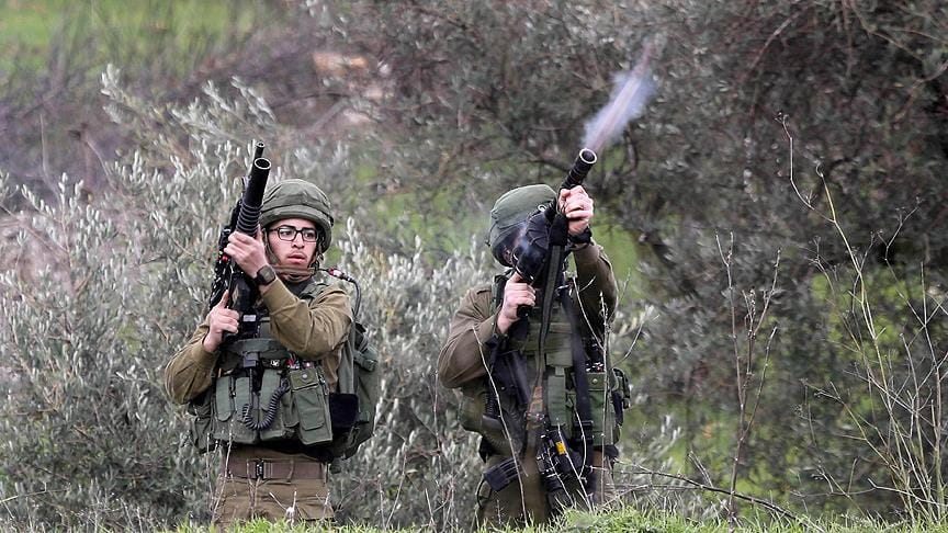 İsrail askerleri 26 Filistinliyi gözaltına aldı
