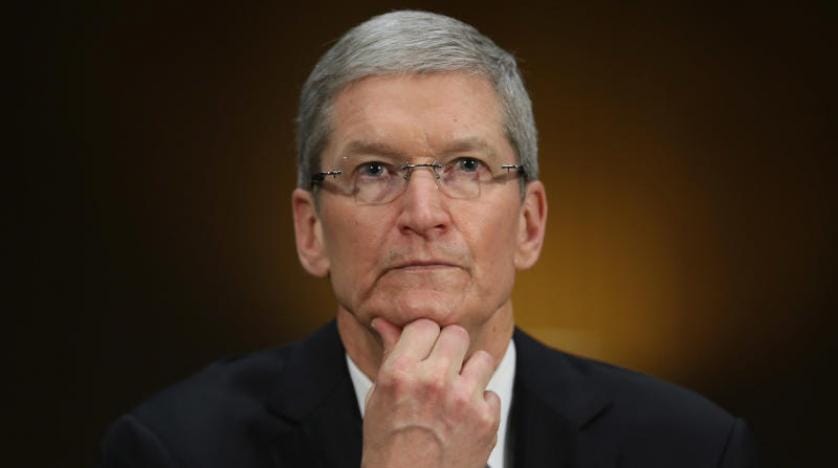 Apple’ın CEO’su Tim Cook 2017’de servet kazandı