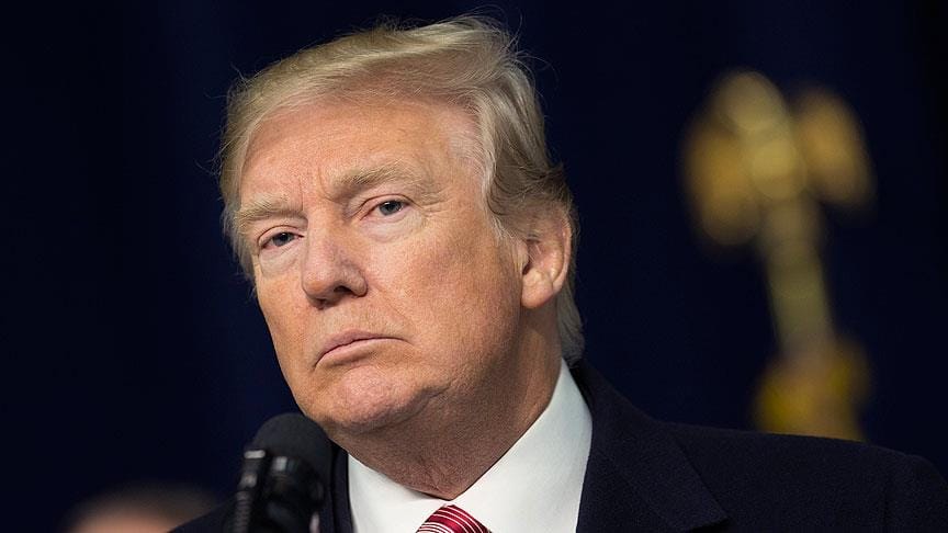 Trump’ın eski başstratejisti Bannon’dan geri adım