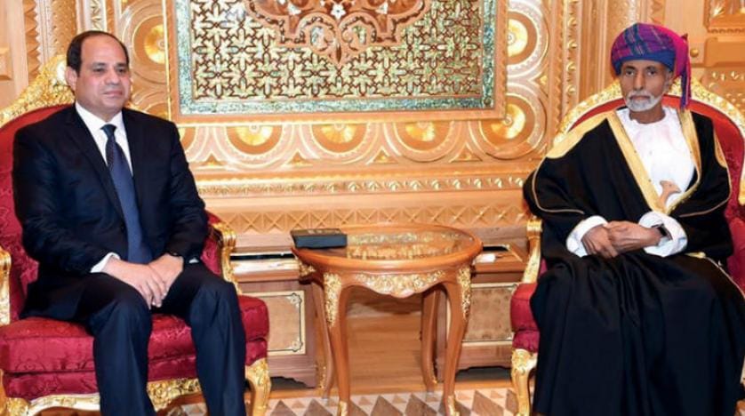Umman Sultanı Kabus, Sisi’yi karşıladı