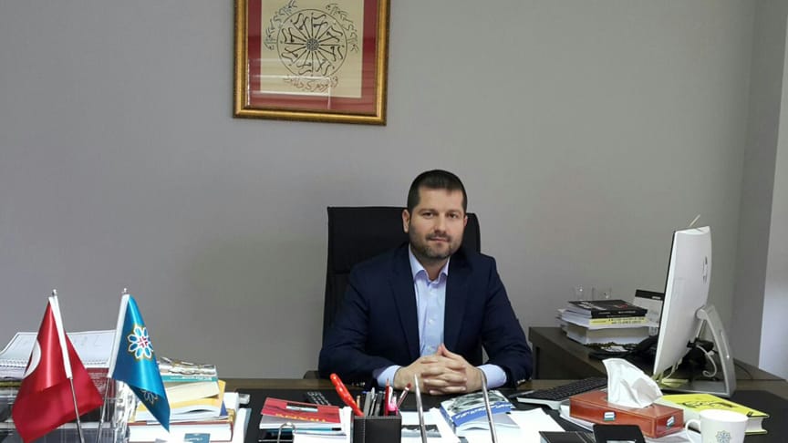 ‘İran’da tarikatların sokağa inmesi alarm verici bir durum’