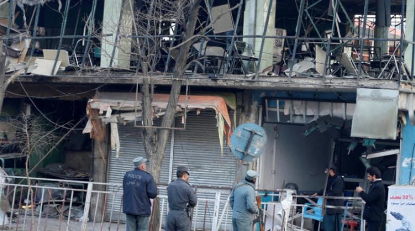 Kabil’deki patlamalar, temizlik işçileri için korkutucu bir görev haline geldi