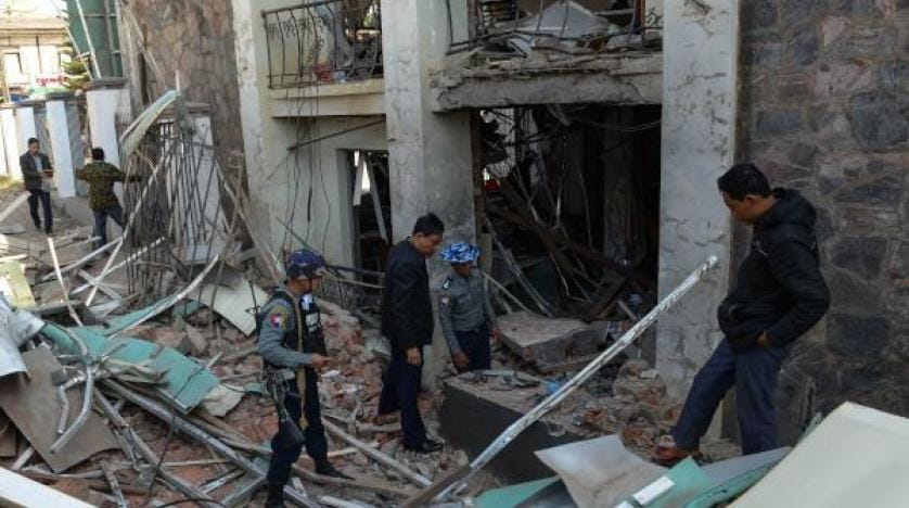 Arakan’da 3 patlama