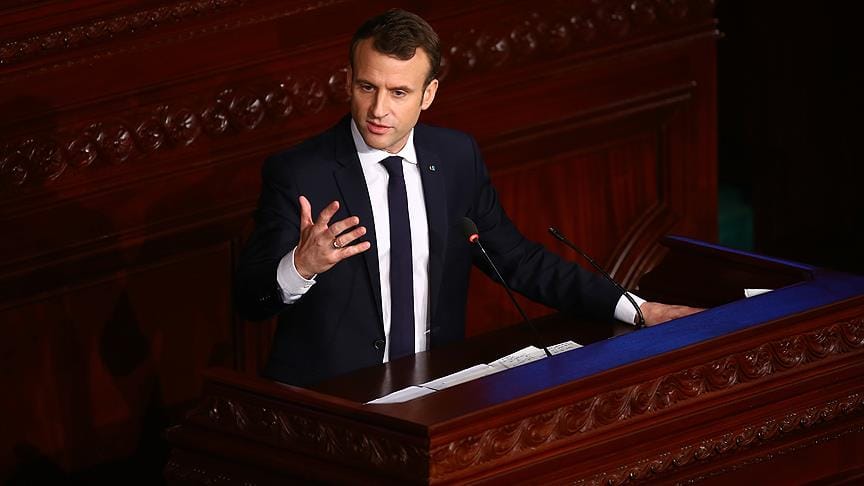 Fransa Cumhurbaşkanı Macron’a ‘diktatör’ suçlaması