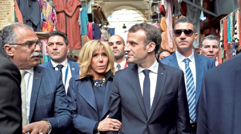 Macron, Tunus’un demokrasiye geçiş sürecine övgüde bulundu