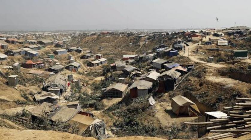 HRW: Myanmar, Arakanlıların köylerini yıkıyor