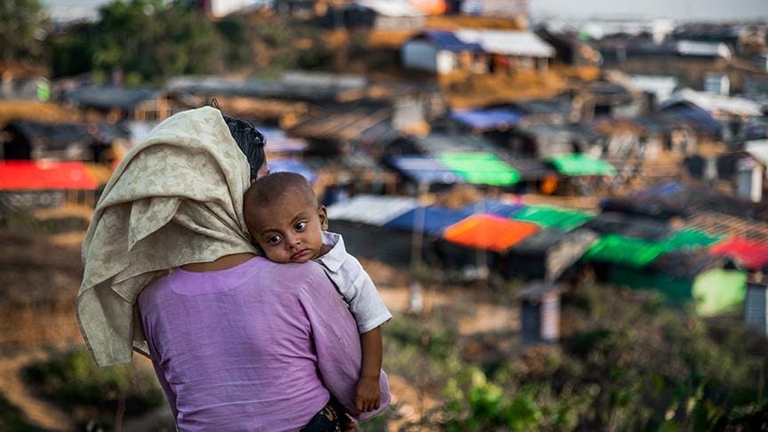 Nobel Ödüllü kadınlar Arakanlı Müslümanlar için Bangladeş’te