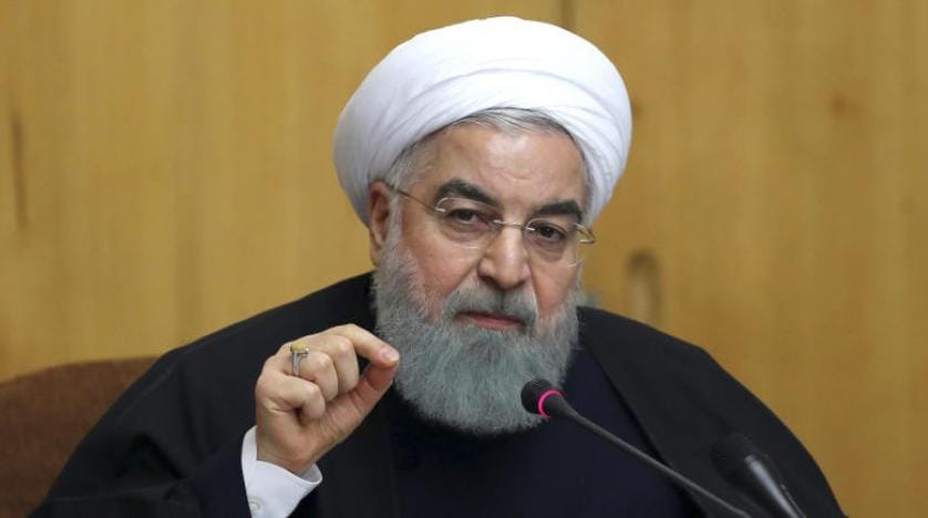İran’da Ruhani’nin ofisine girmeye çalışan bir kişi vuruldu!