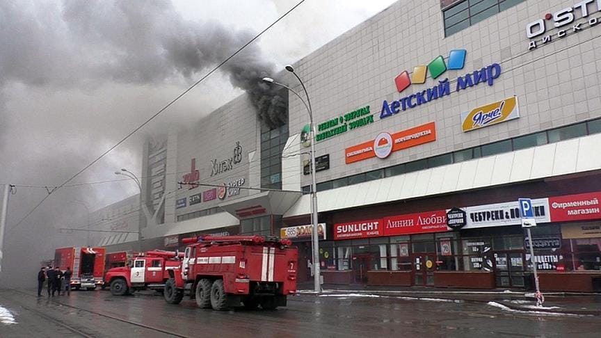 Rusya’da AVM’de yangın: 64 ölü