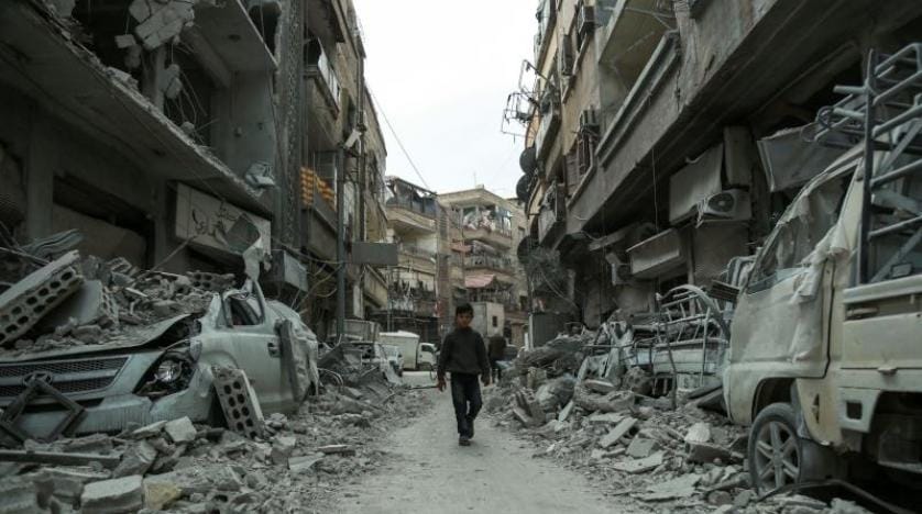 Duma’yı ayıran rejim güçleri Guta’yı bölmeye devam ediyor