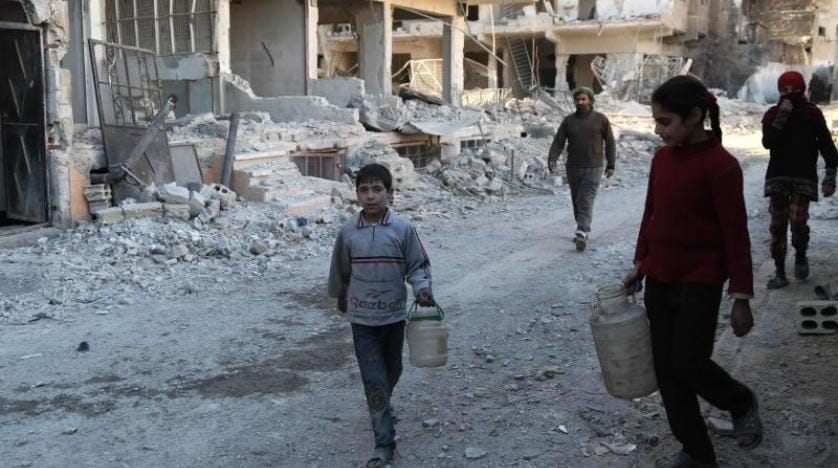 Rusya ile anlaşan silahlı muhalifler Haresta’dan çekiliyor