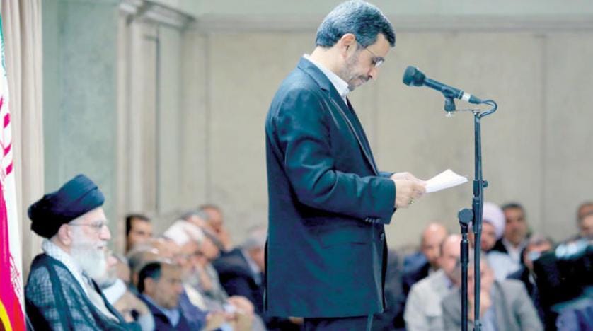 Ahmedinejad Devrim Muhafızları’nı casuslukla suçladı