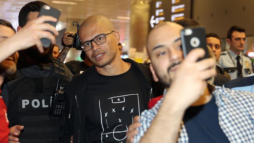 Alex de Souza İstanbul’da