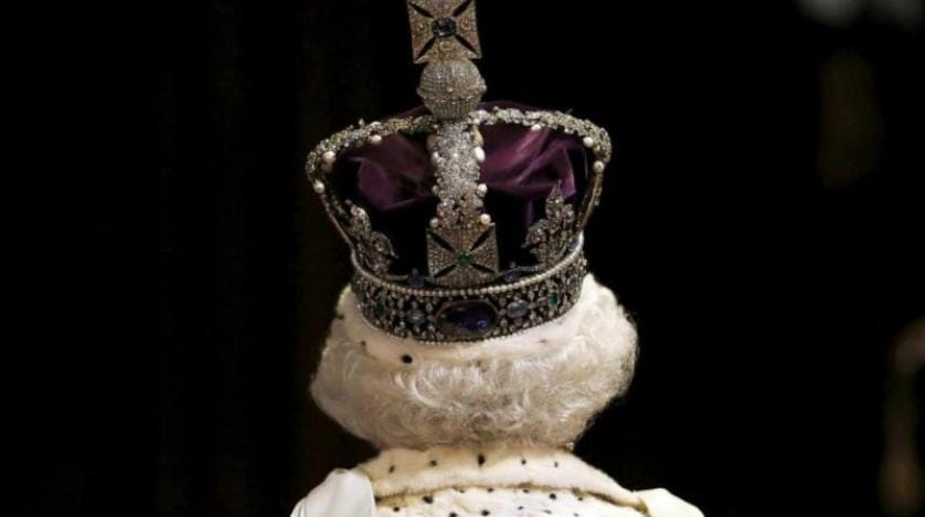 The Crown dizisinde İngiltere Kraliçesi’nin ücreti eşinden daha az