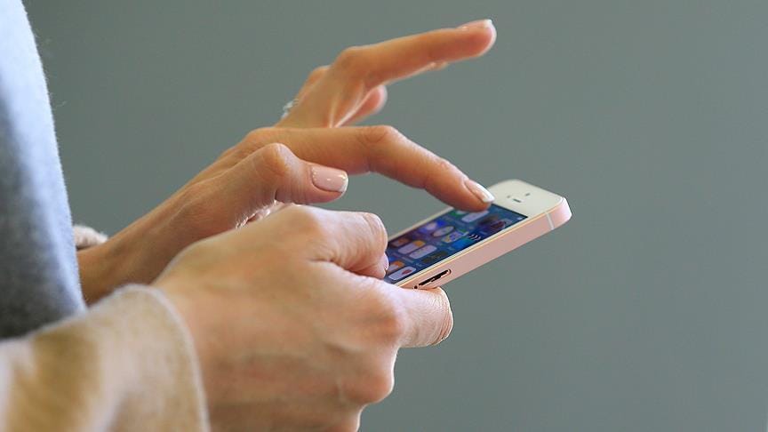Her 10 gençten 6’sı ‘internet sorunlu’ çıktı