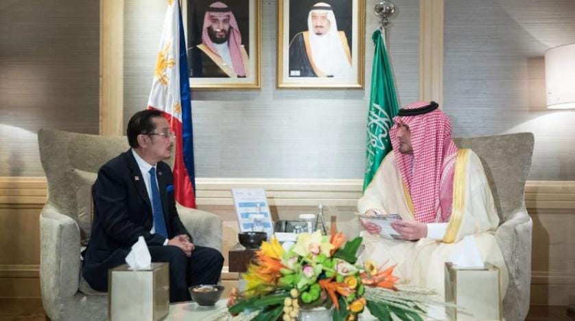 Suudi İçişleri Bakanı Filipinli üst düzey yetkililerle bir araya geldi