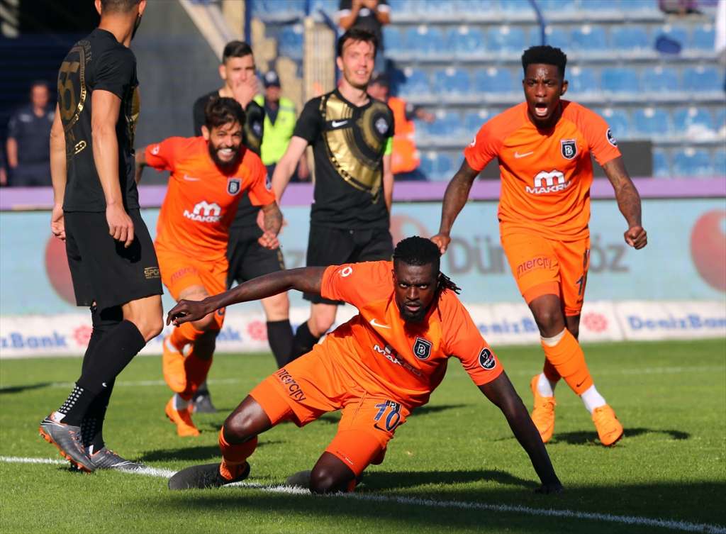 Başakşehir yeni lider : 4-1