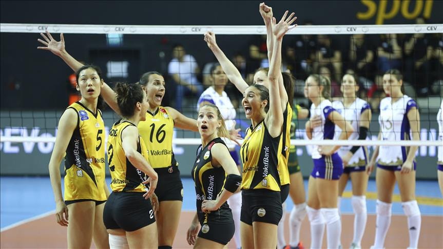 Galatasaray ve VakıfBank Dörtlü Final’e yükseldi