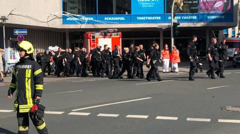 Almanya’da  yayalara araçlı saldırı: 3 ölü, 20 yaralı