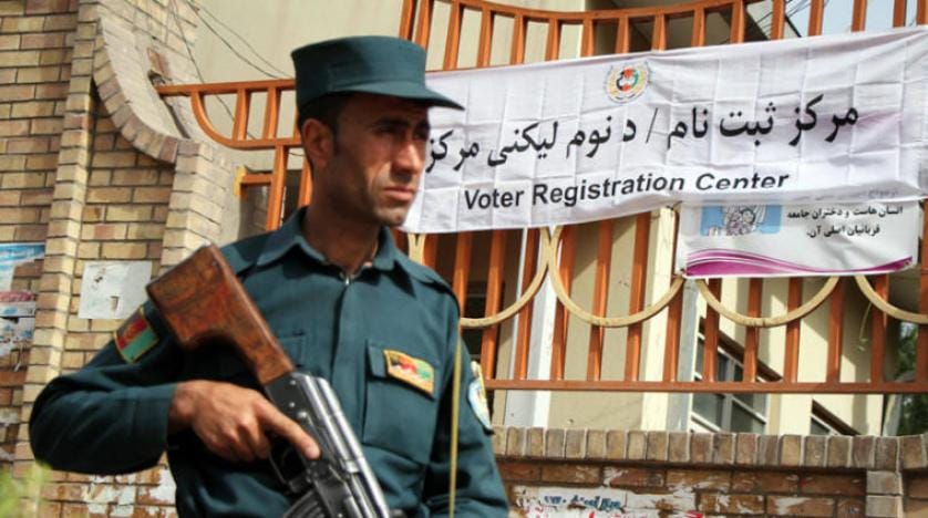 Afganistan’daki Taliban saldırılarında 19 polis öldü