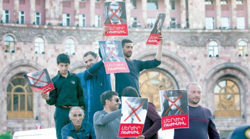 Ermenistan’daki siyasi kriz sürüyor, Moskova endişeli