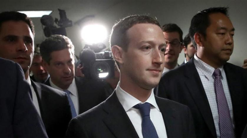 Zuckerberg: Benim de bilgilerim satıldı