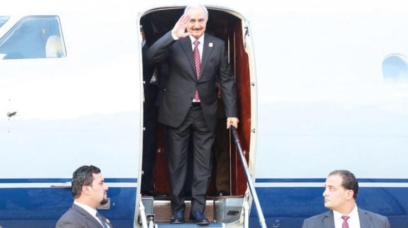 Halife Hafter, Bingazi’ye döndü