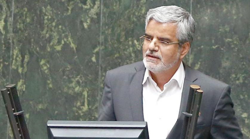 İranlı vekilden Devrim Muhafızları’na eleştiri