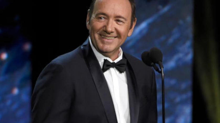 Los Angeles savcıları Kevin Spacey hakkındaki cinsel saldırı suçlamalarını değerlendiriyor