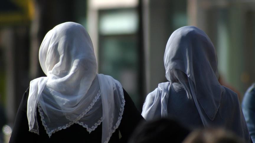 Viyana Belediye Başkanından ‘başörtüsü’ açıklaması