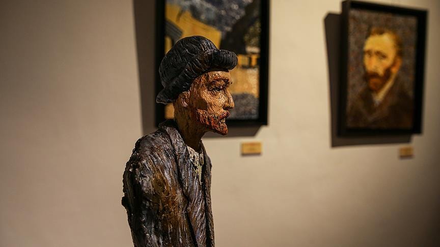 Van Gogh’un resimleri seramiğe aktarıldı