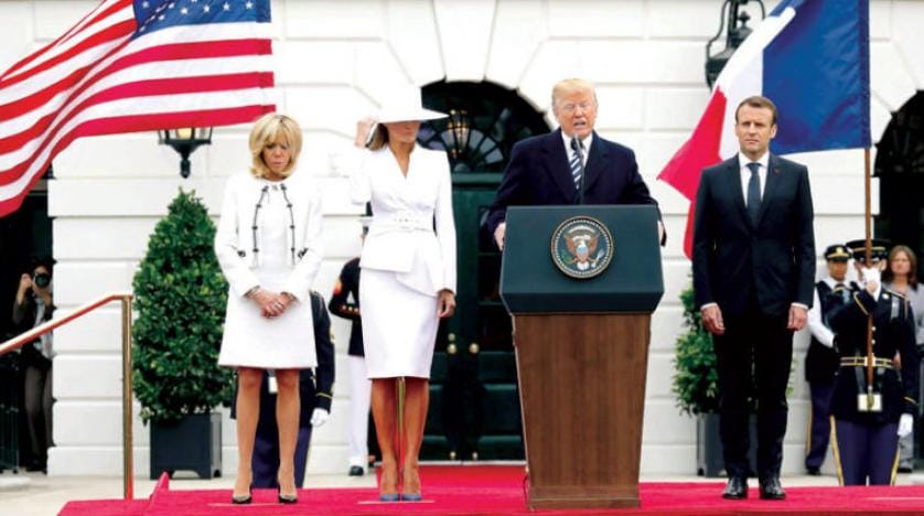 Trump, İran’a ‘gözdağı’ verirken Macron ‘yeni bir anlaşma’ dedi