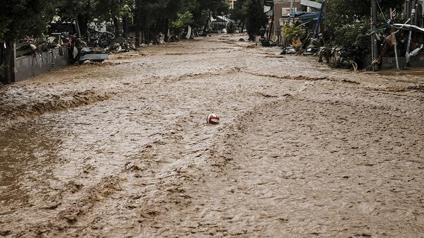 Kenya’daki sellerde en az 100 kişi hayatını kaybetti