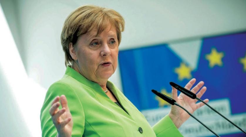Merkel: Nükleer anlaşmaya sadık kalacağız