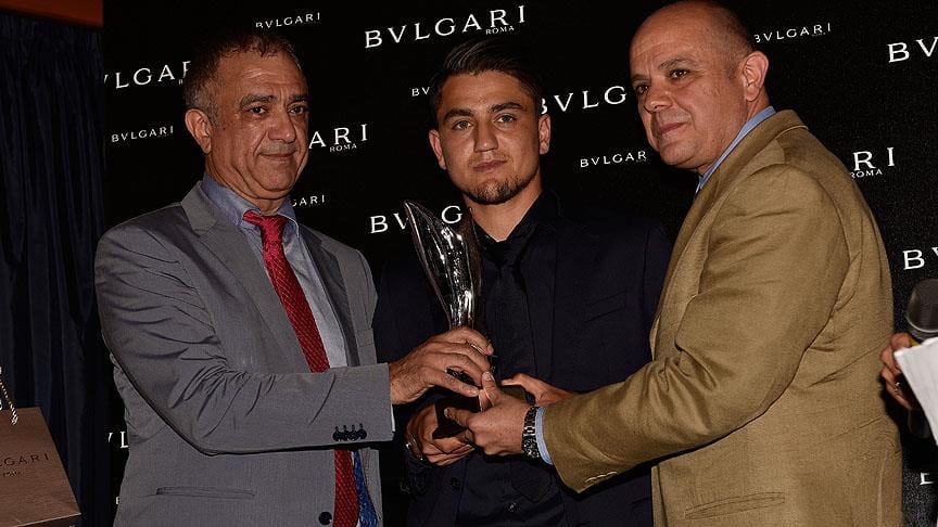 Cengiz Ünder’e ‘En Başarılı Genç Yabancı Oyuncu’ ödülü