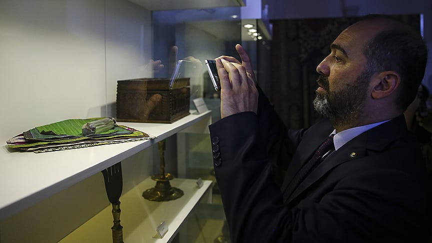 Hazreti Muhammed’in mukaddes hatıraları sergileniyor