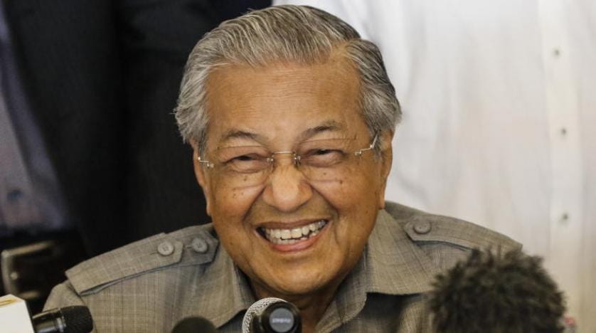 Dünyanın seçilmiş en yaşlı lideri Mahathir Muhammed