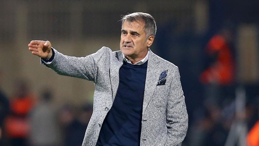 Şenol Güneş rekor için sahaya çıkacak