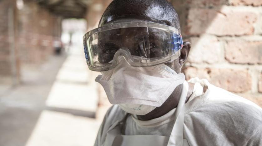 Ebola kabusu geri döndü