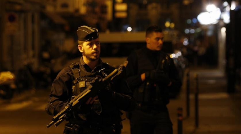 DEAŞ militanıyla evlenen Fransız kadına 7 yıl hapis