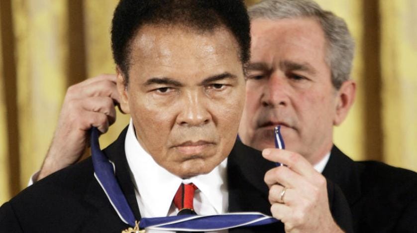 Trump: Muhammed Ali’yi affedebilirim