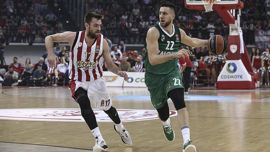 Anadolu Efes Vasilije Micic’i kadrosuna kattı
