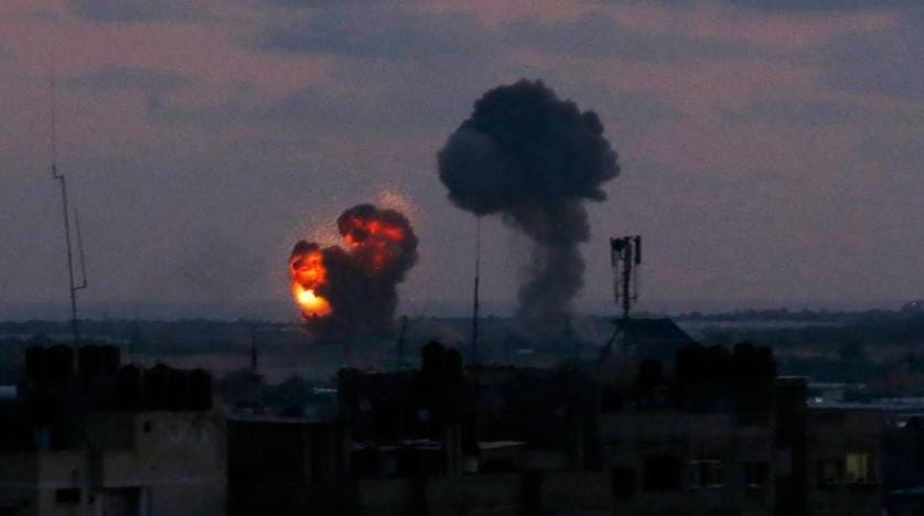 İsrail Gazze’de Hamas’a ait 25 hedefi vurdu