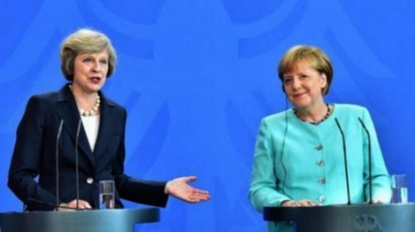 Merkel ve May geçmişteki hatalarının izinde
