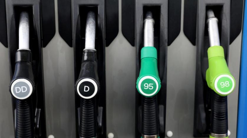 Ticari anlaşmazlıklar arttıkça petrol fiyatları düşüyor